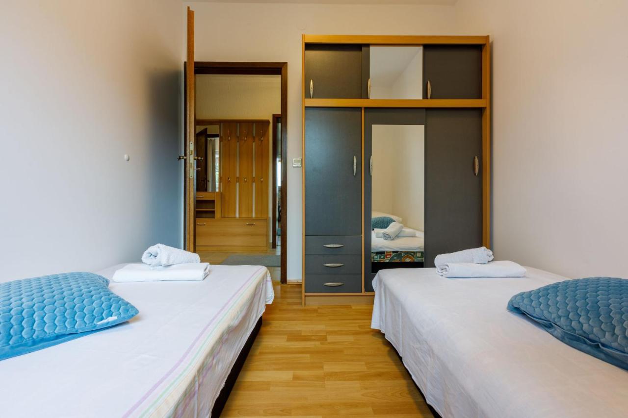 Apartments Anita Novi Vinodolski Luaran gambar